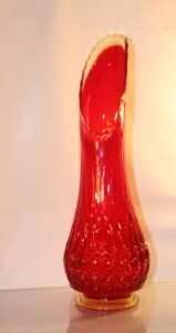 Vintage Le Smith Diamond Butt Glass Vase Amberina 24” Gorgeous Red Viking Swung